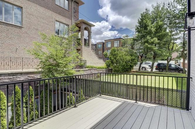 genMid.24022970_26_0