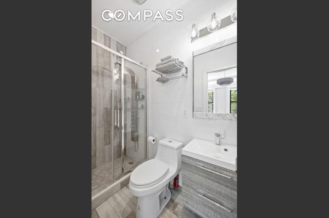 genMid.COMP-1627554971384353697_11_0