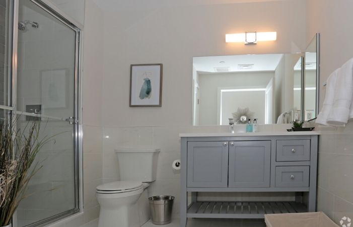 Screenshot_4-8-2024_65241_www.apartments.com